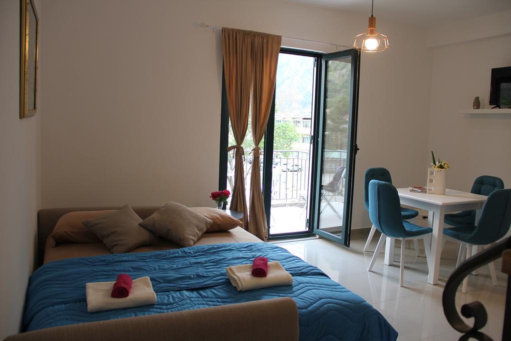 Filipa Apartment Котор Екстериор снимка