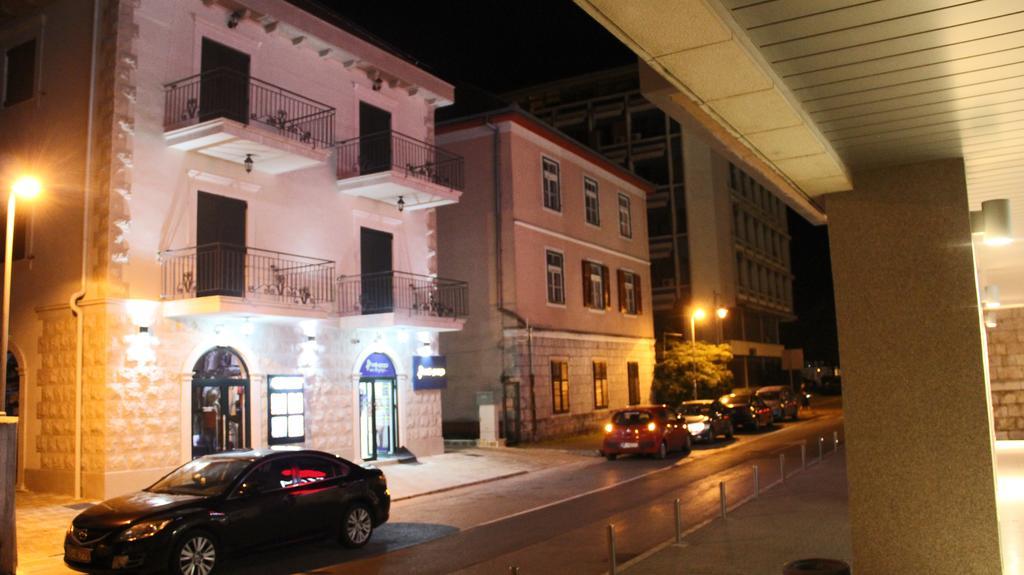 Filipa Apartment Котор Екстериор снимка