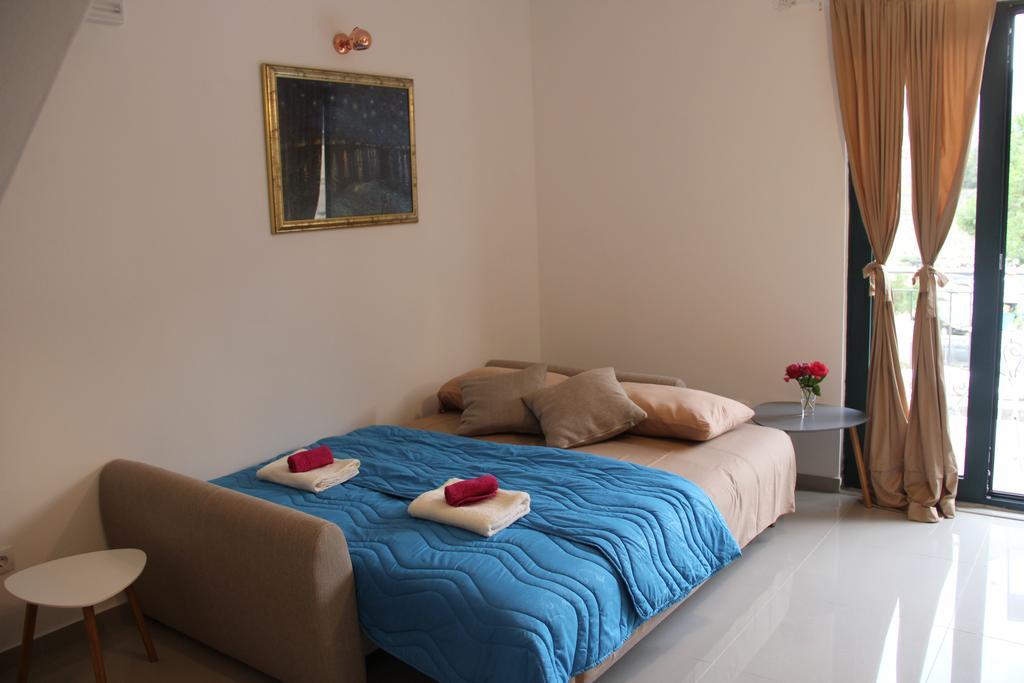 Filipa Apartment Котор Екстериор снимка